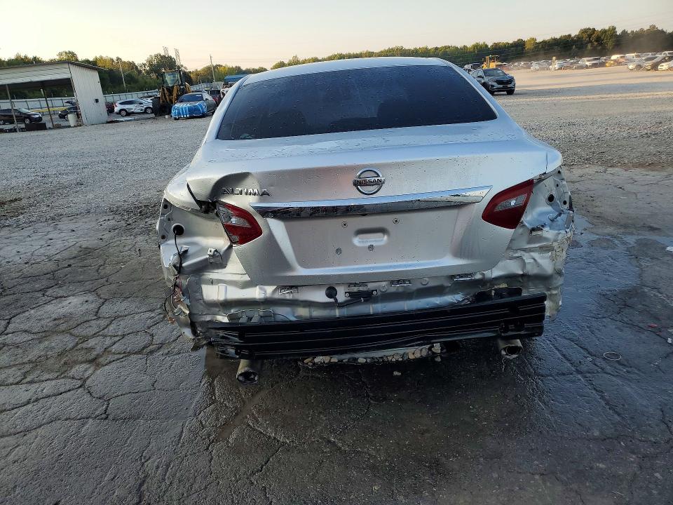 Продажа на аукционе авто 2018 Nissan Altima, vin: 1N4AL3AP0JC220849, номер лота: 68785416