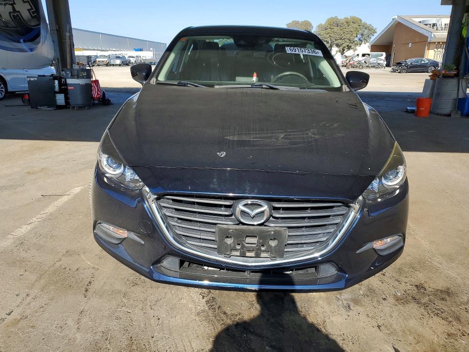 Продаж на аукціоні авто 2018 Mazda 3, vin: 3MZBN1V33JM191380, номер лоту: 69157336