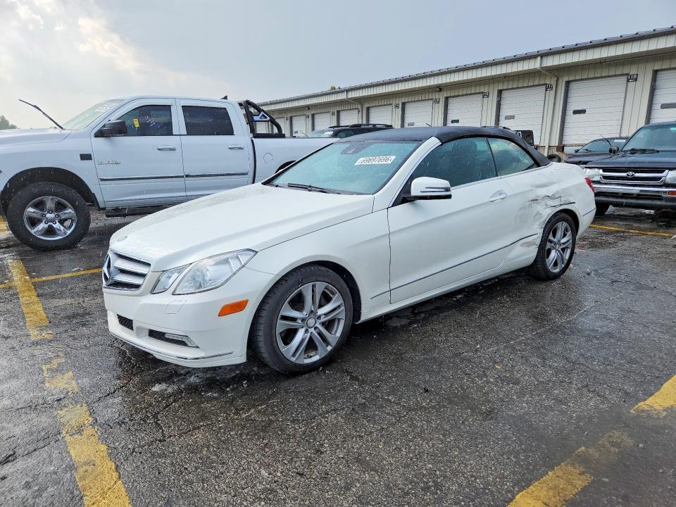 Продажа на аукционе авто 2011 Mercedes-benz E, vin: WDDKK5GFXBF080696, номер лота: 69697696