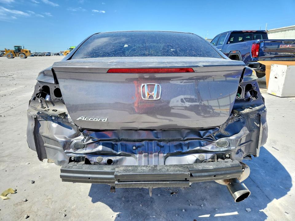 69498346 :رقم المزاد ، 1HGCT1B30FA003566 vin ، 2015 Honda Accord مزاد بيع