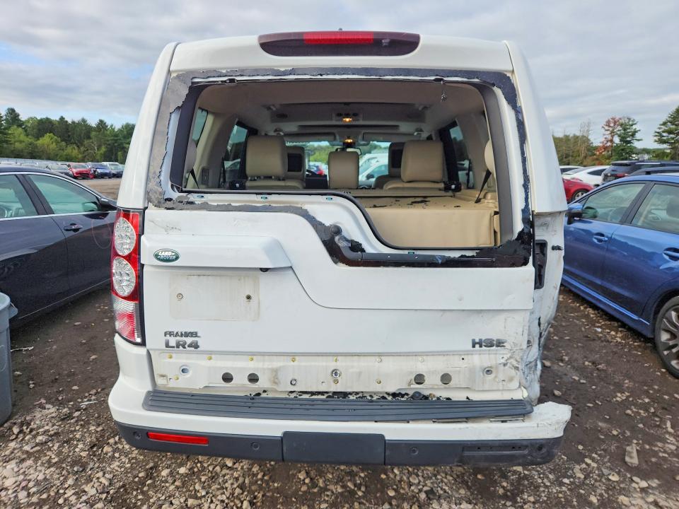70026106 :رقم المزاد ، SALAK2D42BA552810 vin ، 2011 Land Rover Lr4 مزاد بيع