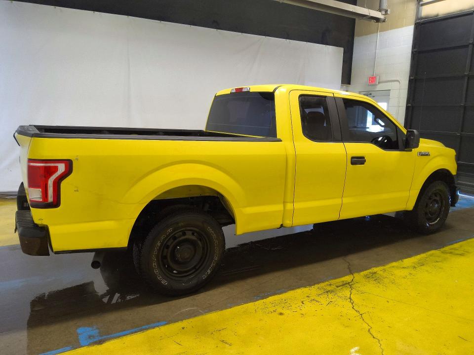 70469806 :رقم المزاد ، 1FTEX1E88FKF07604 vin ، 2015 Ford F150 مزاد بيع