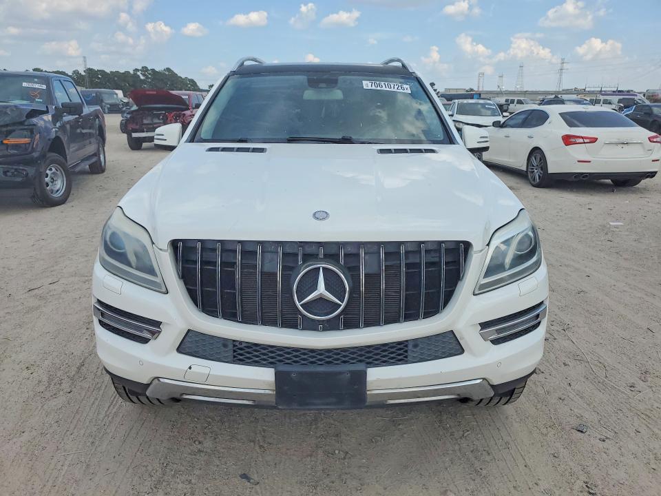 Продаж на аукціоні авто 2015 Mercedes-benz Gl, vin: 4JGDF6EE4FA619254, номер лоту: 70610726