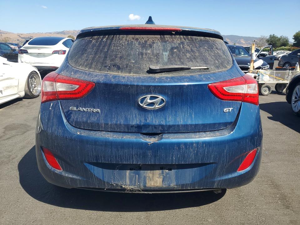 70953996 :رقم المزاد ، KMHD35LH1FU244115 vin ، 2015 Hyundai Elantra Gt مزاد بيع