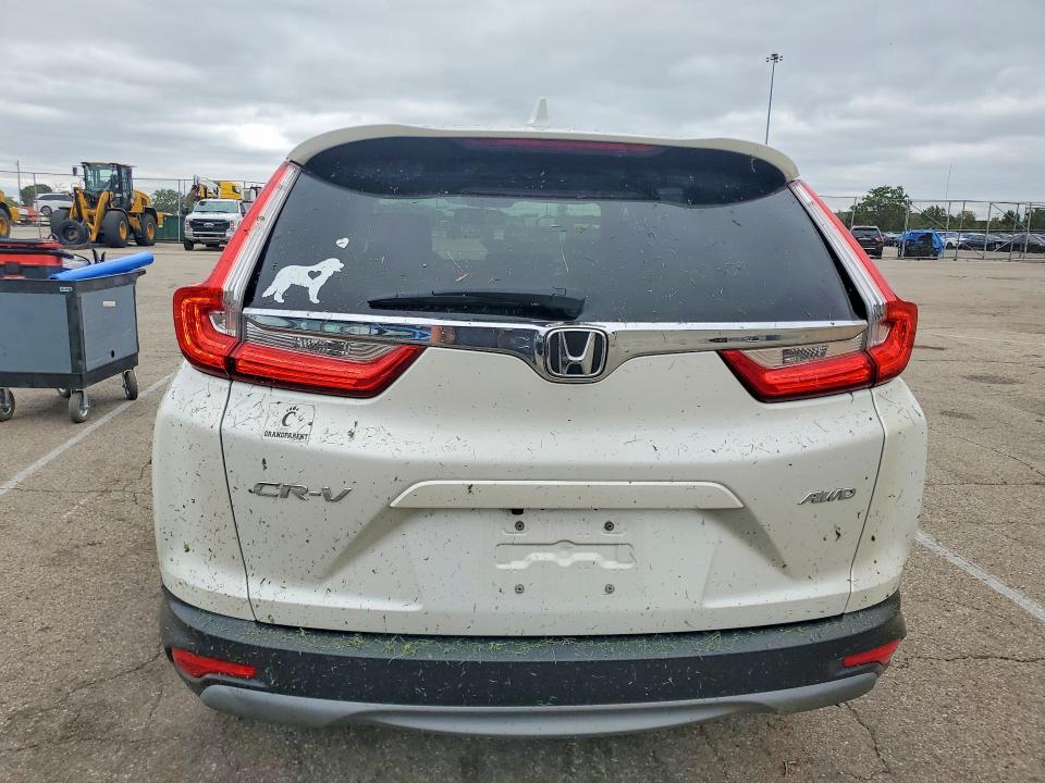 Продаж на аукціоні авто 2018 Honda Cr-v, vin: 2HKRW2H88JH624614, номер лоту: 70332876