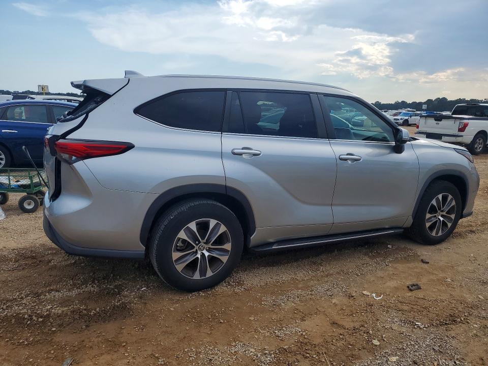 Aukcja sprzedaży 2023 Toyota Highlander, vin: 5TDKDRAH6PS003126, numer aukcji: 68420506