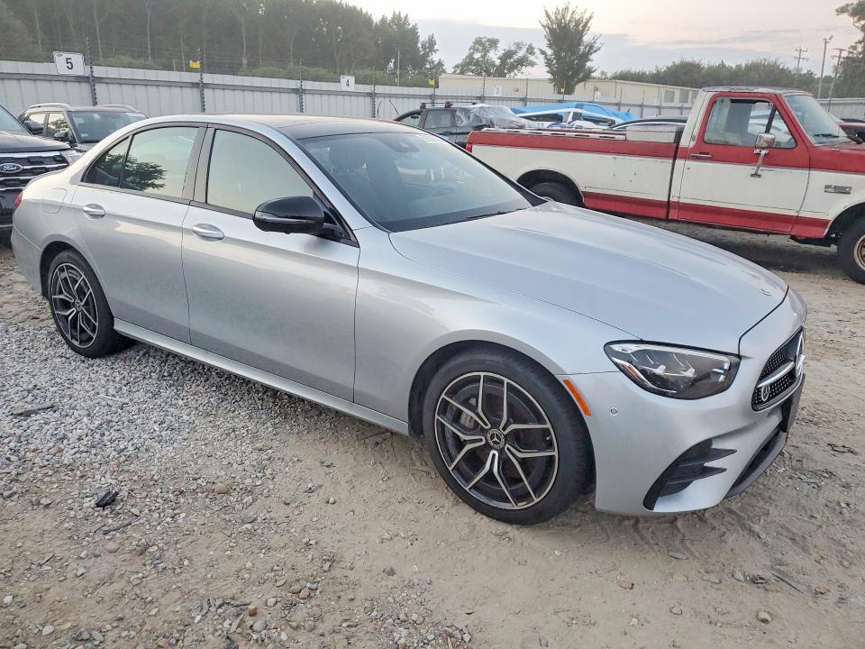 69326626 :رقم المزاد ، W1KZF8EB2PB110129 vin ، 2023 Mercedes-benz E مزاد بيع