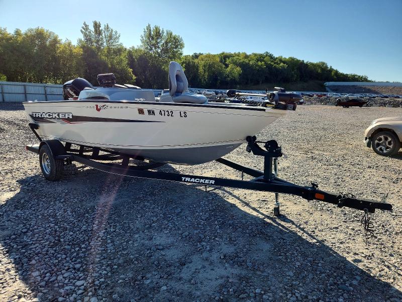 Aukcja sprzedaży 2018 Tracker 17.7 Feet Boat, vin: BUJ74142B818, numer aukcji: 68575806