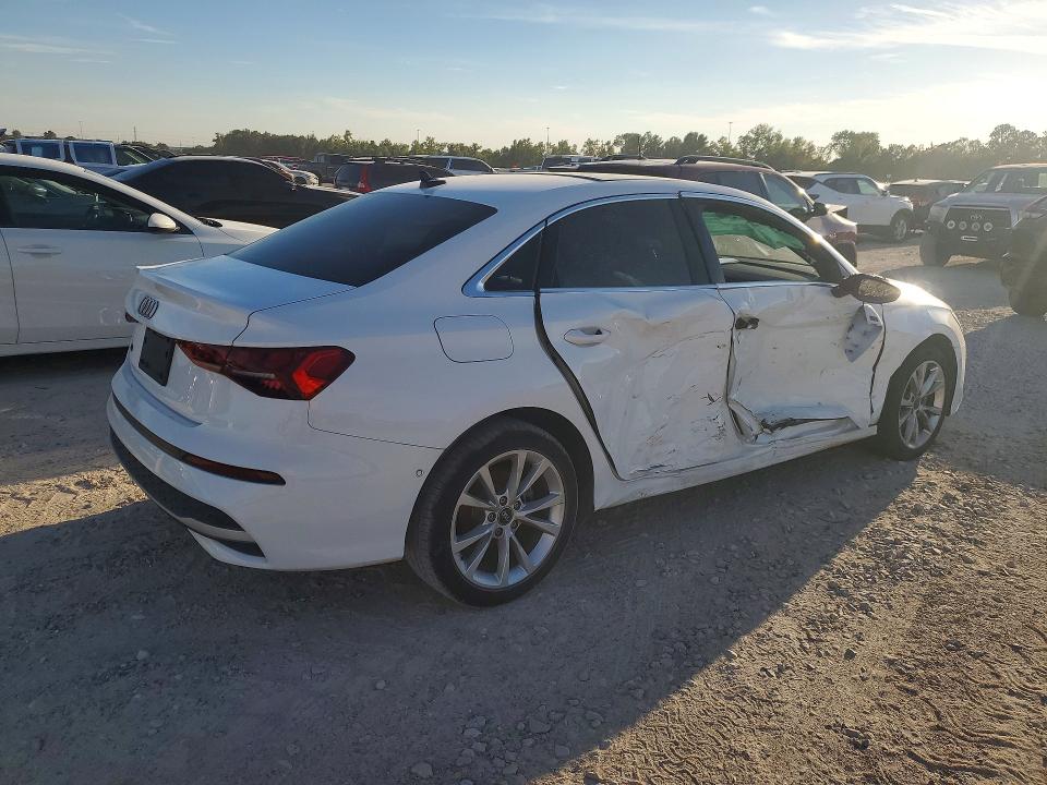 2025 Audi A3 მანქანა იყიდება აუქციონზე, vin: WAUGUDGYXSA044734, აუქციონის ნომერი: 70853256