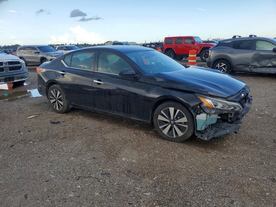 Aukcja sprzedaży 2022 Nissan Altima, vin: 1N4BL4DV3NN385941, numer aukcji: 68960166