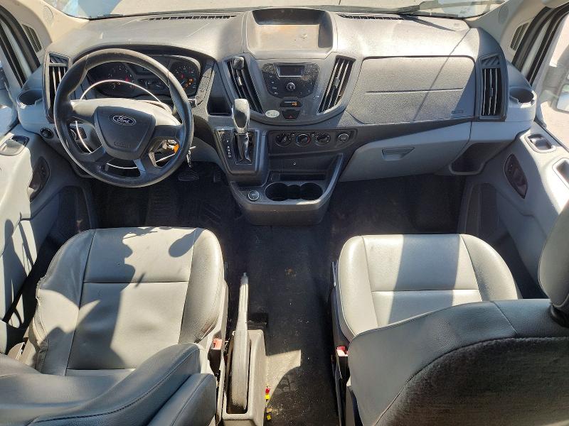 70264706 :رقم المزاد ، 1FTYR2CM3HKA66366 vin ، 2017 Ford Transit مزاد بيع