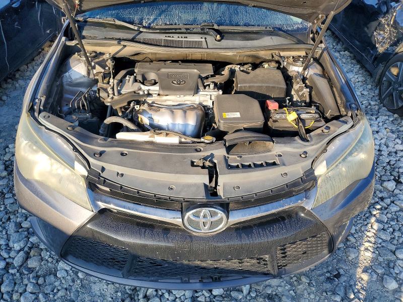 68251186 :رقم المزاد ، 4T1BF1FK3FU107661 vin ، 2015 Toyota Camry مزاد بيع