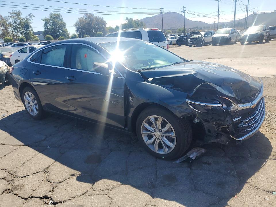 2020 Chevrolet Malibu მანქანა იყიდება აუქციონზე, vin: 1G1ZD5ST6LF016018, აუქციონის ნომერი: 68437116