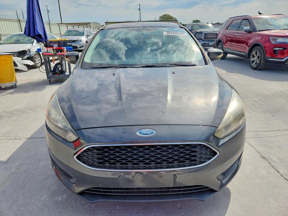 Продаж на аукціоні авто 2017 Ford Focus, vin: 1FADP3H28HL318856, номер лоту: 70792646
