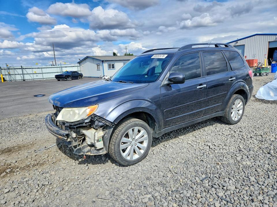 68053476 :رقم المزاد ، JF2SHADC1DH407393 vin ، 2013 Subaru Forester مزاد بيع