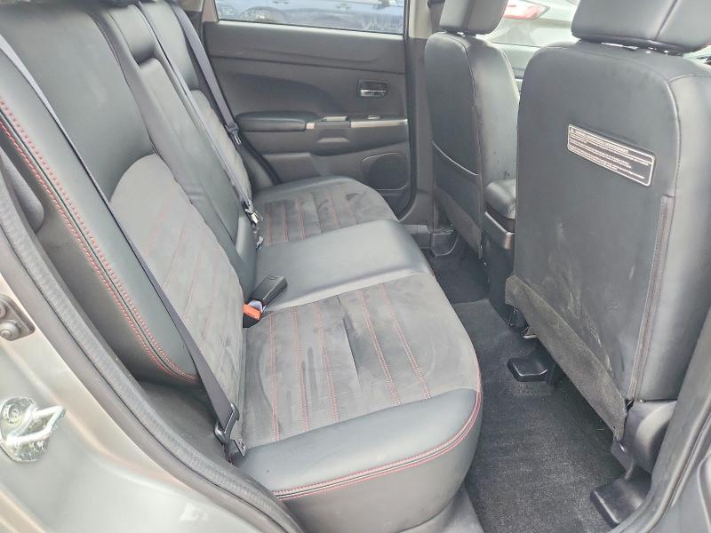 2018 Mitsubishi Outlander Sport მანქანა იყიდება აუქციონზე, vin: JA4AR3AW2JZ033474, აუქციონის ნომერი: 70463226