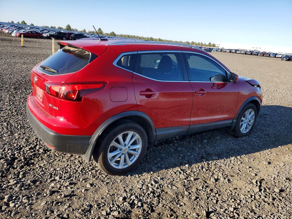 69169396 :رقم المزاد ، JN1BJ1CR9JW292531 vin ، 2018 Nissan Rogue Sport مزاد بيع