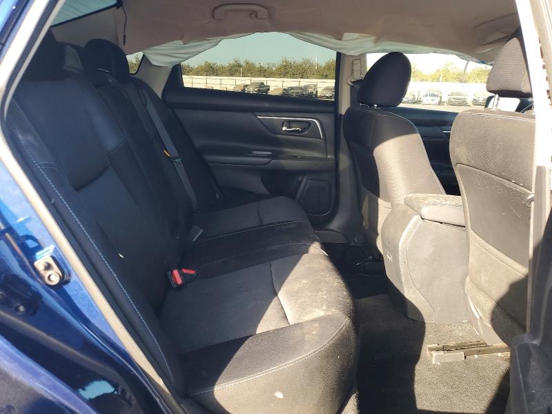 2017 Nissan Altima მანქანა იყიდება აუქციონზე, vin: 1N4AL3AP1HC159084, აუქციონის ნომერი: 68710436