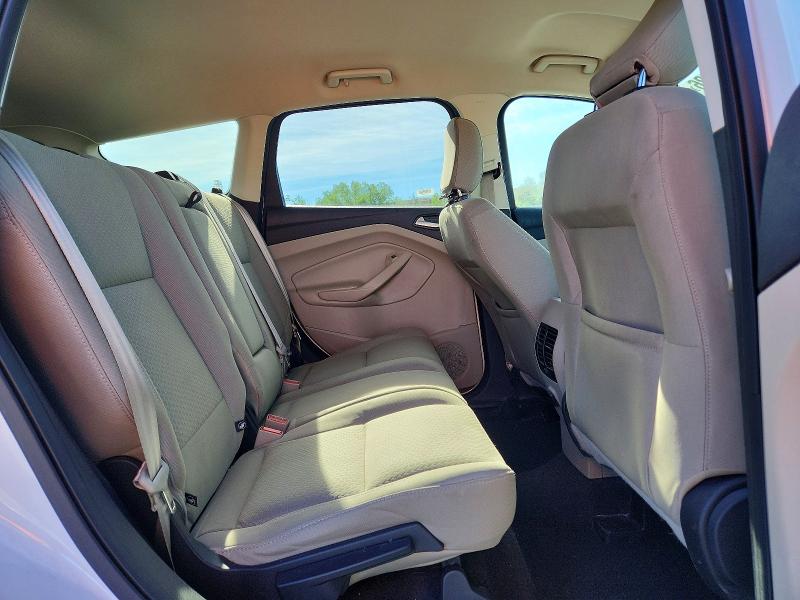 68175226 :رقم المزاد ، 1FMCU9G9XJUC64908 vin ، 2018 Ford Escape مزاد بيع