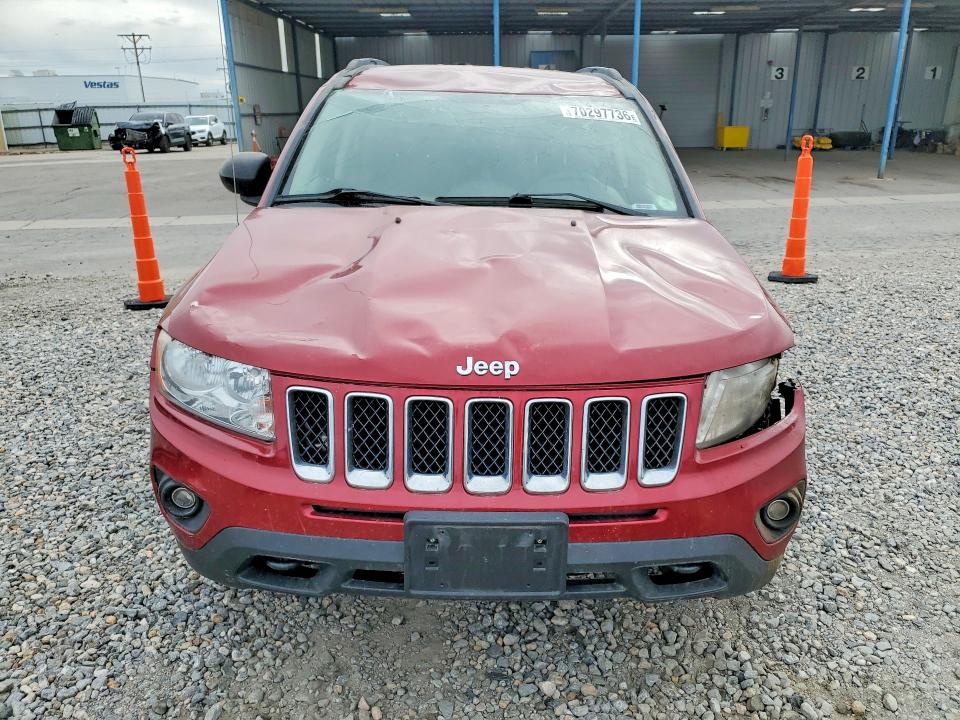 2012 Jeep Compass მანქანა იყიდება აუქციონზე, vin: 1C4NJDBB7CD537907, აუქციონის ნომერი: 70297736