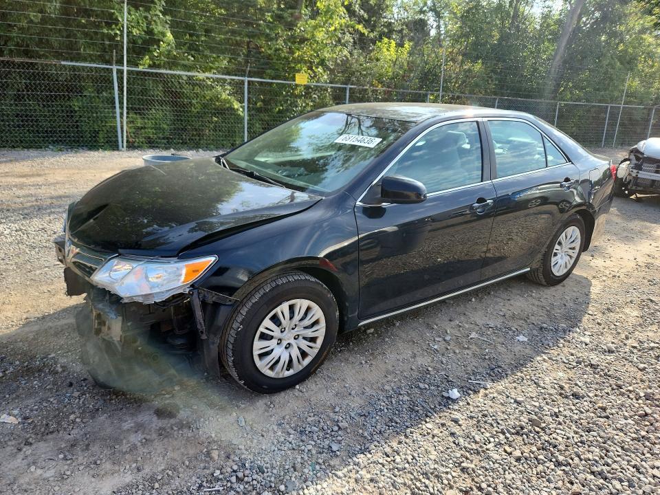 68154636 :رقم المزاد ، 4T4BF1FK1ER369361 vin ، 2014 Toyota Camry مزاد بيع