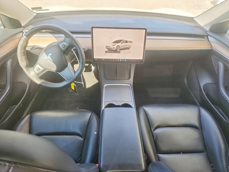68830666 :رقم المزاد ، 5YJ3E1EA4NF369569 vin ، 2022 Tesla Model 3 مزاد بيع