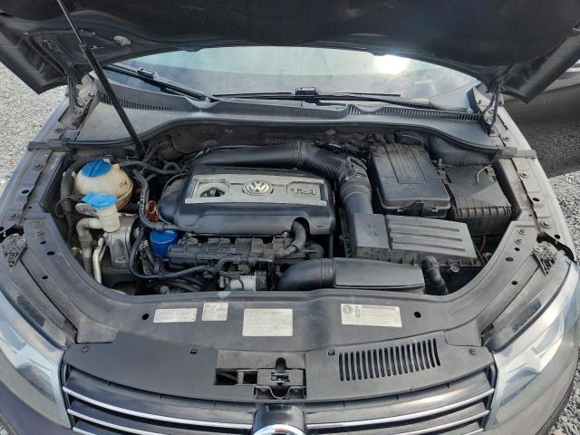 66597846 :رقم المزاد ، WVWBW7AH5CV013256 vin ، 2012 Volkswagen Eos مزاد بيع