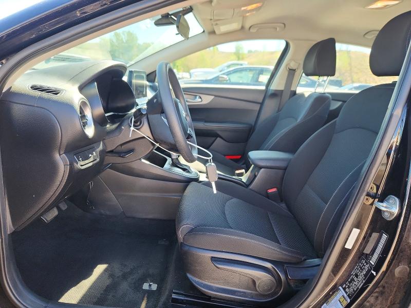 2019 Kia Forte მანქანა იყიდება აუქციონზე, vin: 3KPF24AD6KE013116, აუქციონის ნომერი: 67133446