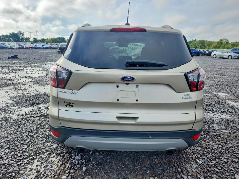 Продажа на аукционе авто 2018 Ford Escape, vin: 1FMCU9GD2JUC46147, номер лота: 68832316