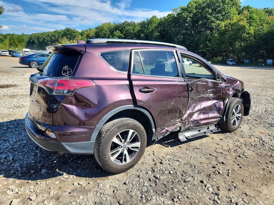2018 Toyota Rav4 მანქანა იყიდება აუქციონზე, vin: 2T3RFREV5JW766351, აუქციონის ნომერი: 68609586