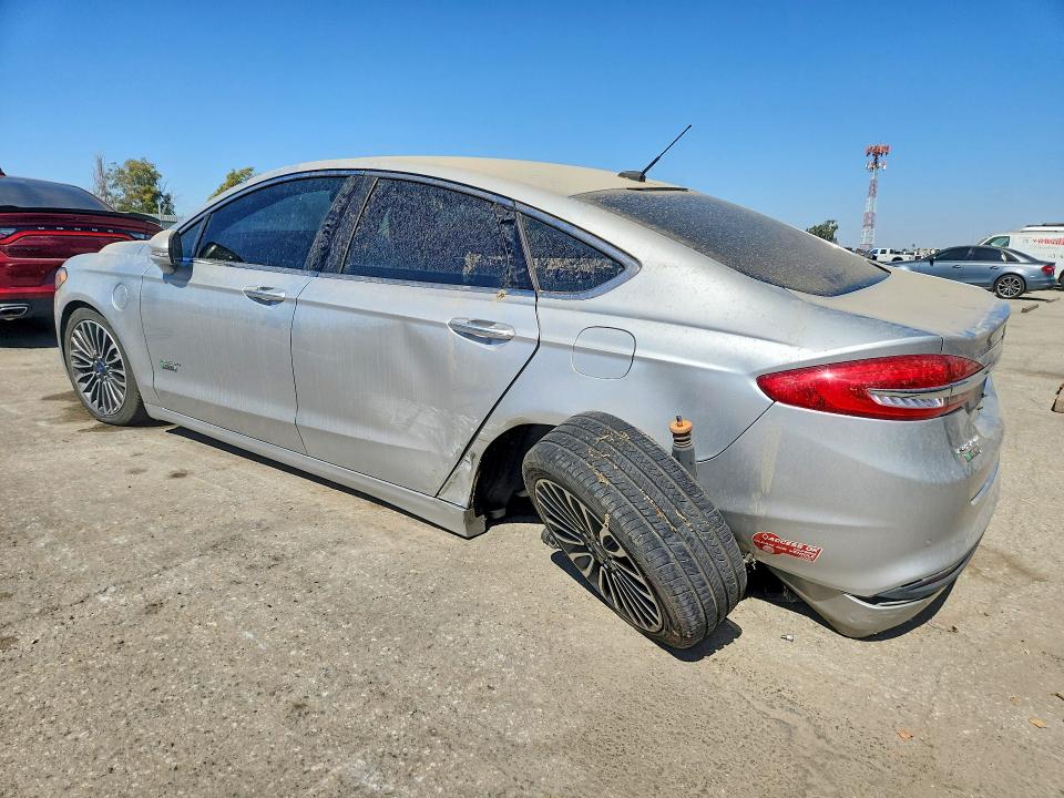 2017 Ford Fusion მანქანა იყიდება აუქციონზე, vin: 3FA6P0PU2HR329380, აუქციონის ნომერი: 70773826
