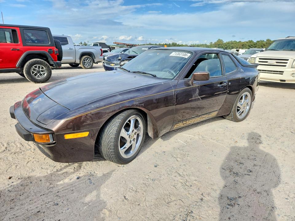 71363106 :رقم المزاد ، WP0AA094XFN452122 vin ، 1985 Porsche 944 مزاد بيع
