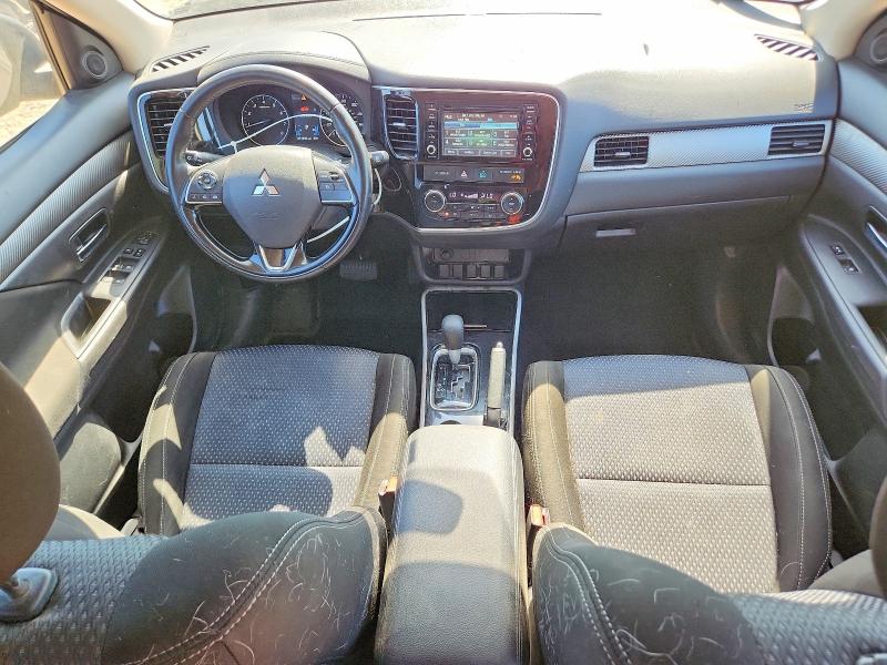 70714896 :رقم المزاد ، JA4AD2A38HZ014968 vin ، 2017 Mitsubishi Outlander مزاد بيع
