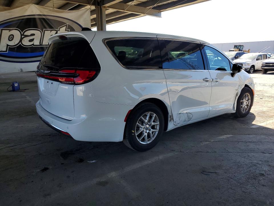 Продаж на аукціоні авто 2024 Chrysler Pacifica, vin: 2C4RC1BG2RR106449, номер лоту: 70375976