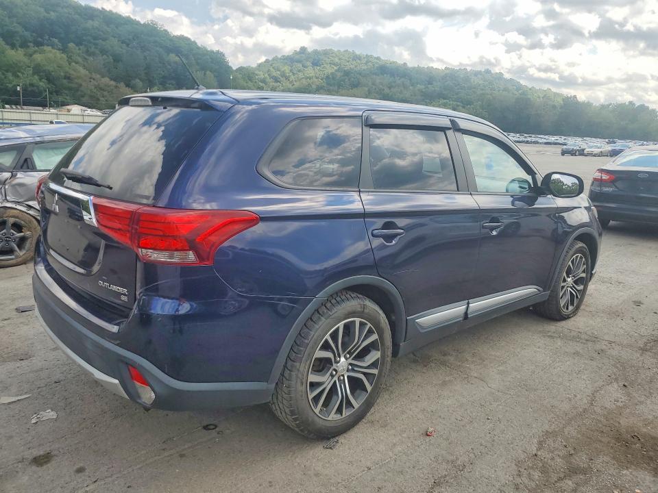 Продажа на аукционе авто 2016 Mitsubishi Outlander, vin: JA4AZ3A31GZ002053, номер лота: 68218386