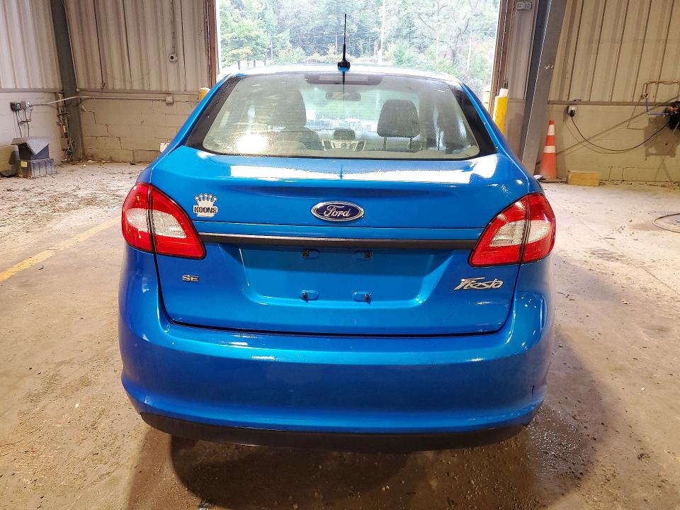 2013 Ford Fiesta მანქანა იყიდება აუქციონზე, vin: 3FADP4BJ1DM192550, აუქციონის ნომერი: 70627246