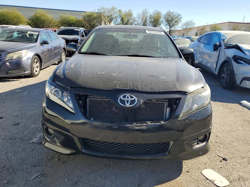63756466 :رقم المزاد ، 4T1BF3EKXBU227190 vin ، 2011 Toyota Camry مزاد بيع