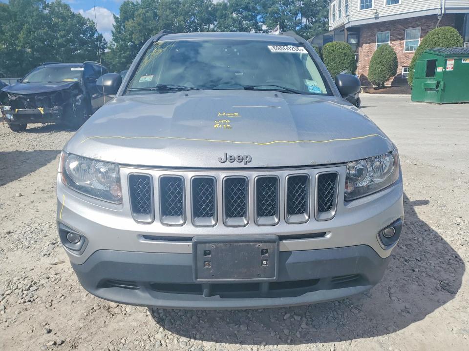 69860206 :رقم المزاد ، 1C4NJDBB7GD772880 vin ، 2016 Jeep Compass مزاد بيع