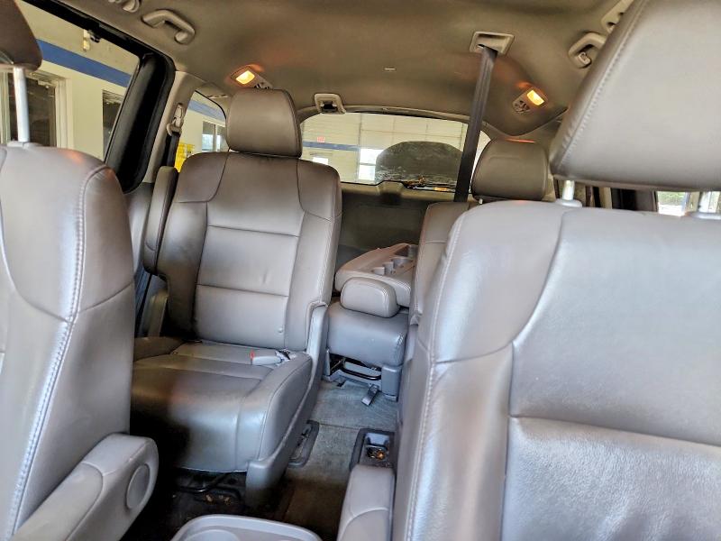 69137356 :رقم المزاد ، 5FNRL5H9XFB043589 vin ، 2015 Honda Odyssey مزاد بيع