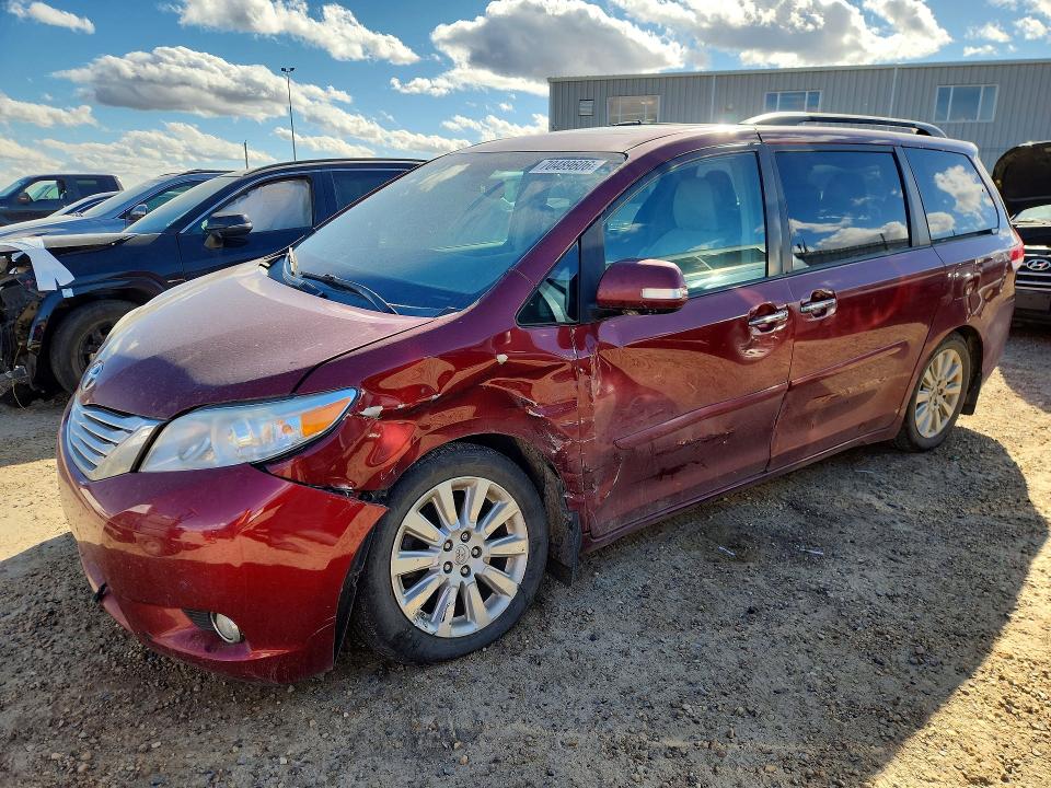 Продажа на аукционе авто 2014 Toyota Sienna, vin: 5TDYK3DC1ES462722, номер лота: 70489606