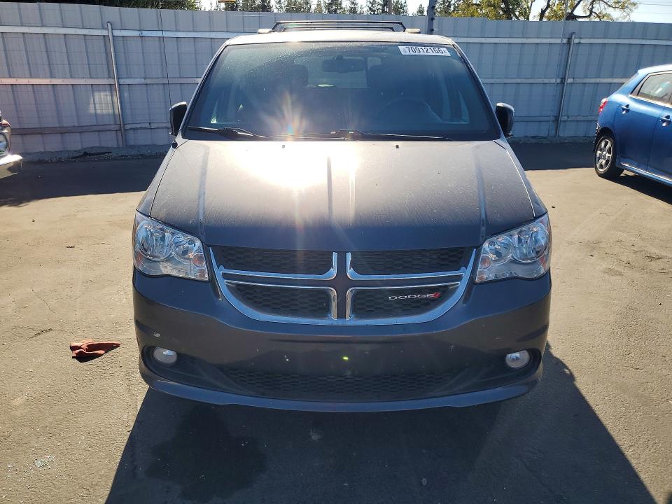 Продажа на аукционе авто 2018 Dodge Grand Caravan, vin: 2C4RDGCGXJR241679, номер лота: 70912166