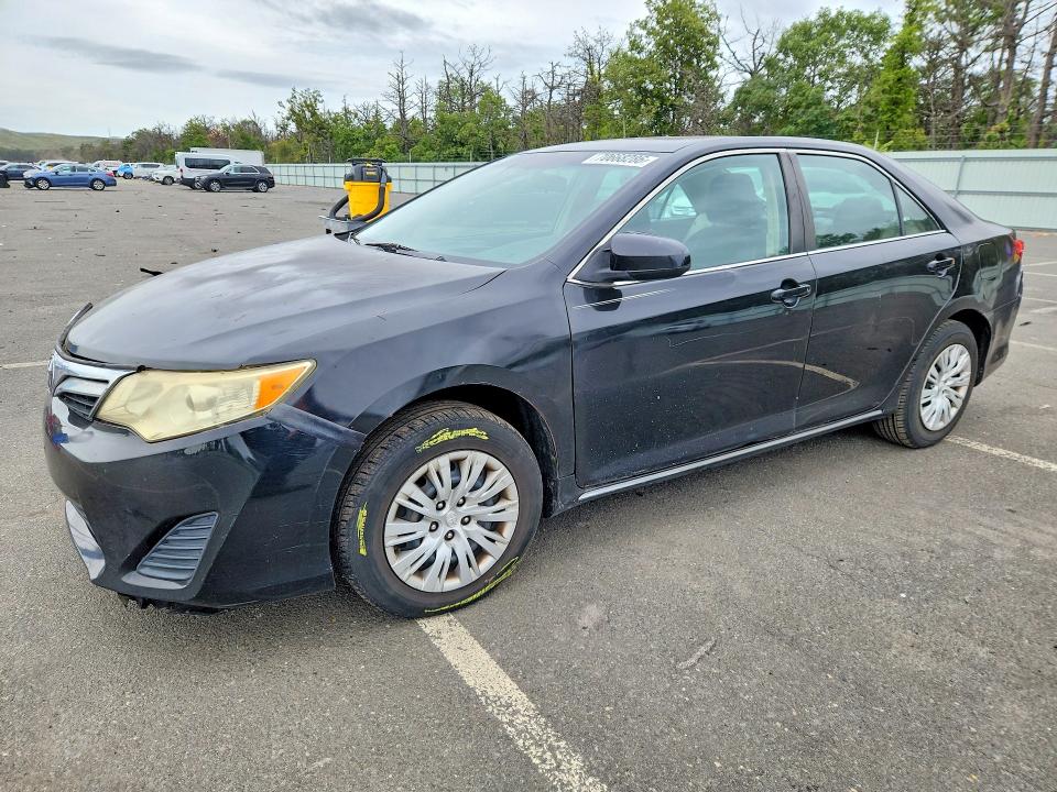 Aukcja sprzedaży 2014 Toyota Camry, vin: 4T4BF1FK2ER364086, numer aukcji: 70668286