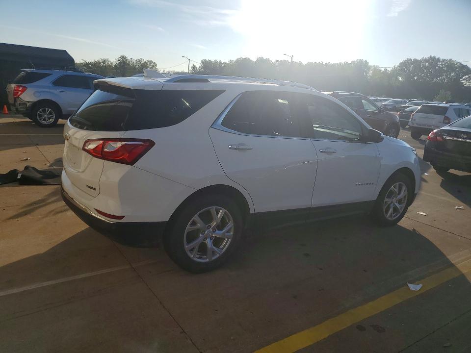 Aukcja sprzedaży 2018 Chevrolet Equinox, vin: 3GNAXPEU2JS547504, numer aukcji: 68132286