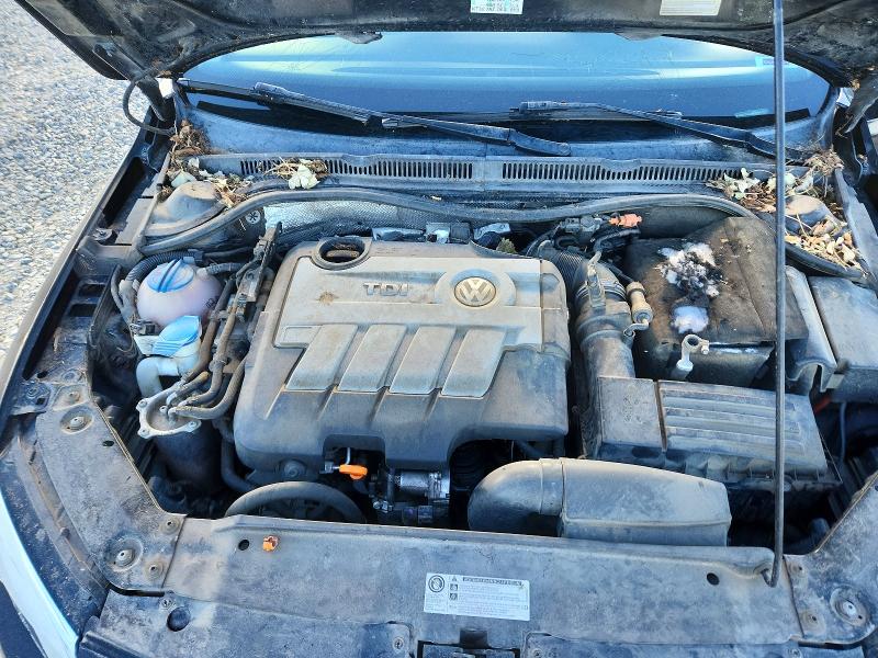 67553726 :رقم المزاد ، 3VWLL7AJ1BM059155 vin ، 2011 Volkswagen Jetta مزاد بيع