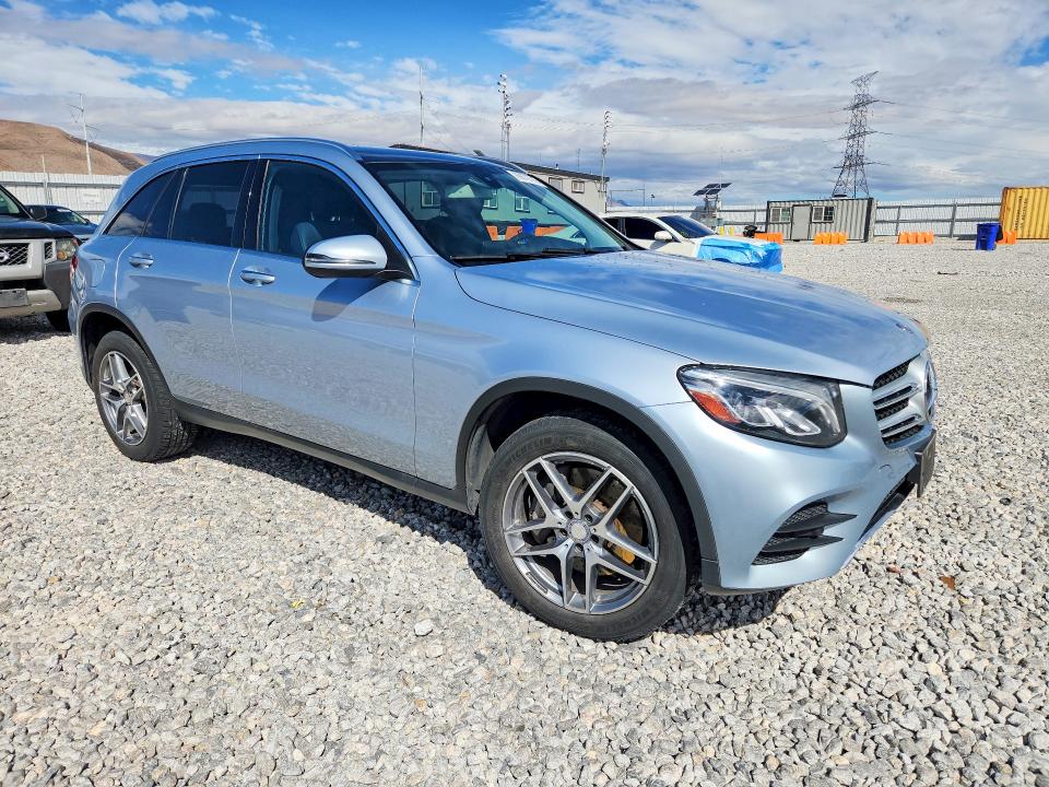 69879716 :رقم المزاد ، WDC0G4KB1HF134312 vin ، 2017 Mercedes-benz Glc مزاد بيع