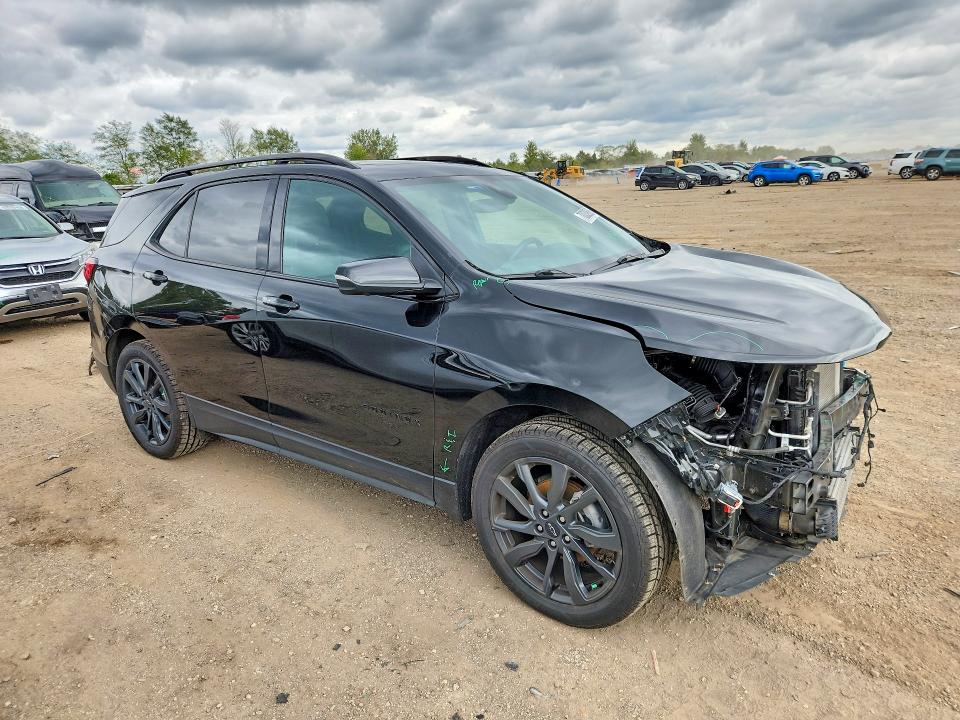 70032826 :رقم المزاد ، 2GNAXMEV5N6132592 vin ، 2022 Chevrolet Equinox مزاد بيع