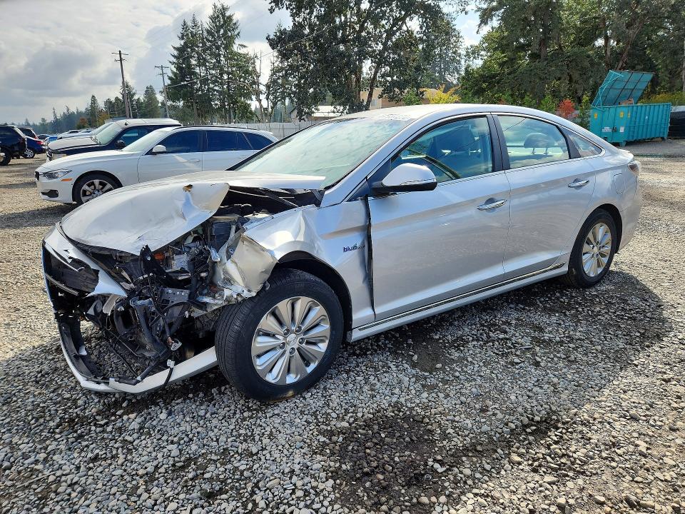 2016 Hyundai Sonata Hybrid მანქანა იყიდება აუქციონზე, vin: KMHE24L18GA025658, აუქციონის ნომერი: 67931276