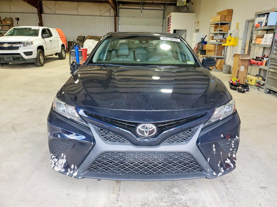 Aukcja sprzedaży 2018 Toyota Camry, vin: 4T1B11HK9JU543368, numer aukcji: 69738836