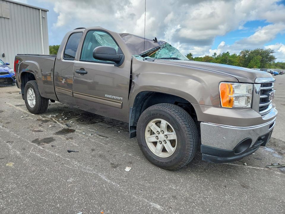 67550166 :رقم المزاد ، 1GTR2VE78DZ325002 vin ، 2013 Gmc Sierra مزاد بيع