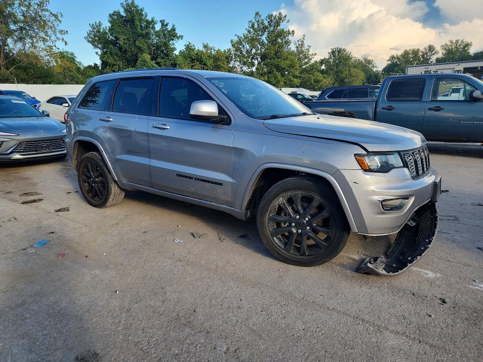 Продаж на аукціоні авто 2017 Jeep Grand Cherokee, vin: 1C4RJFAG2HC885976, номер лоту: 65884196